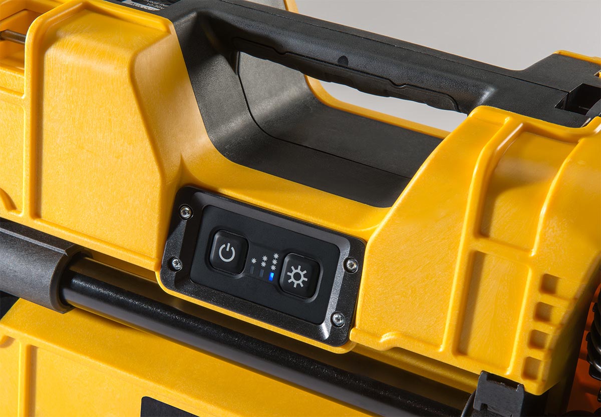 pelican-brightest-portable-led-spotlight Pelican Brightest Portable Led Spotlight