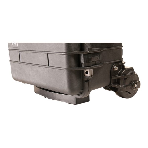 Pelican 1560m rugged rolling outdoor case photoroom
