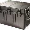 Pelican hard plastic shipping flight case