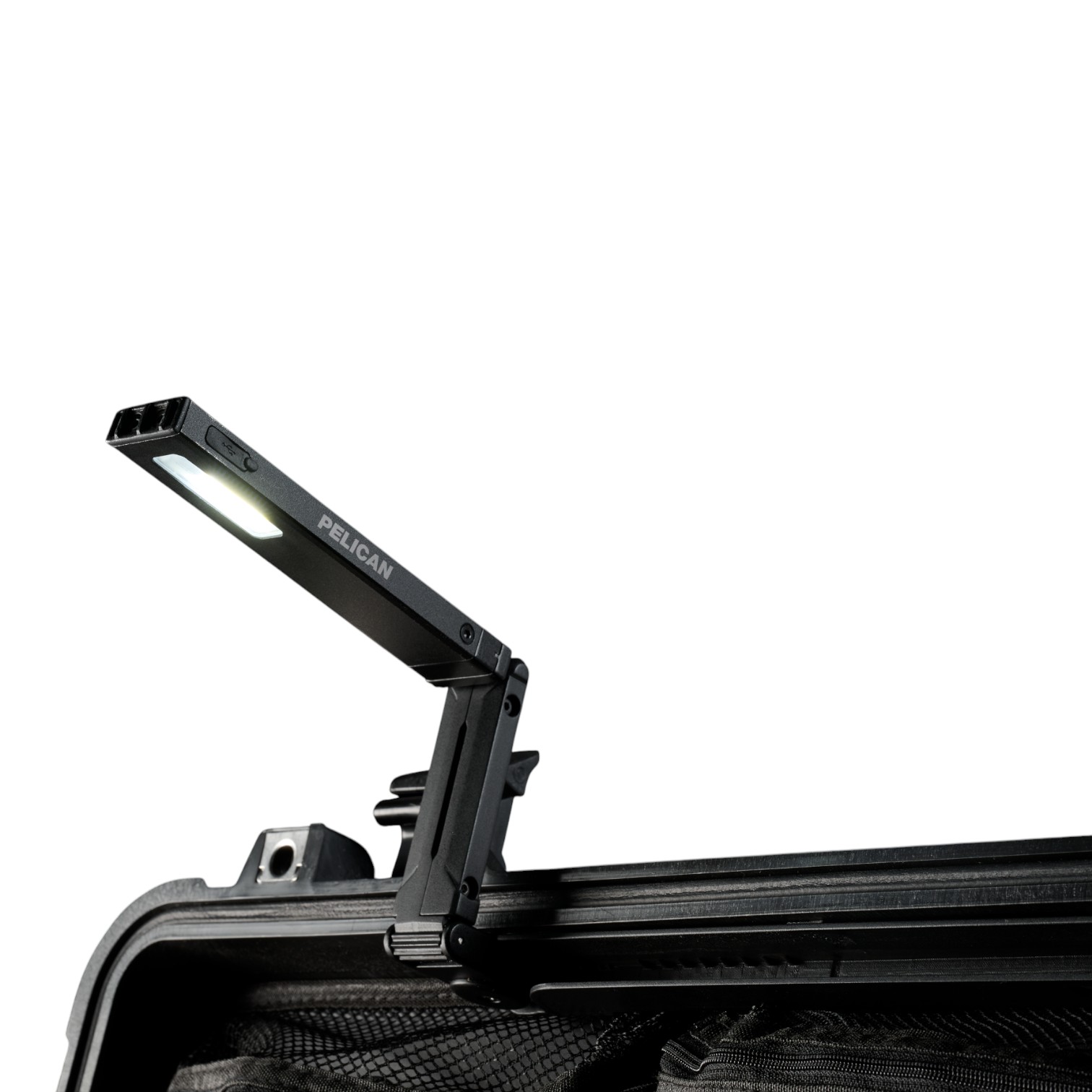 PEL_MODLIGHT_ONWHITE_Detail_wht PEL MODLIGHT ONWHITE Detail wht